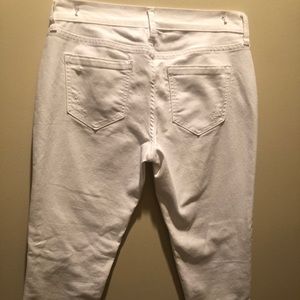 White boyfriend Capri